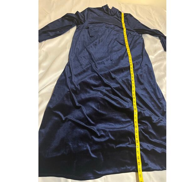 Anthropologie Women's Amandi Velvet Long Sleeve Maxi Dress  Blue Size Medium - Picture 9 of 16